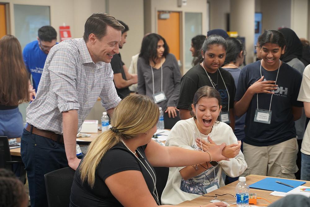 An image of an OUWB faculty and participants at CampMED